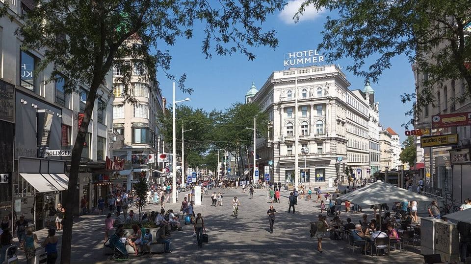 Mariahilfer Straße shopping district; neighbourhood view, not Das Tyrol.