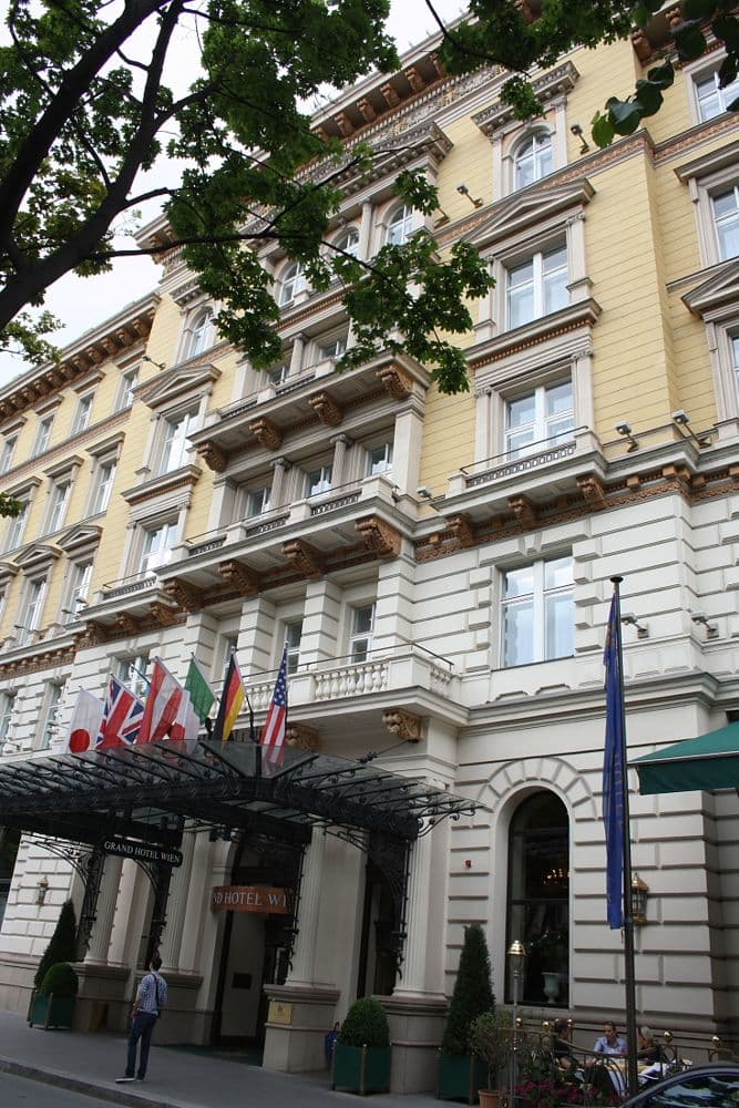Grand Hotel Wien façade on Kärntner Ring